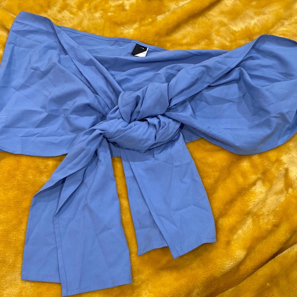 Self tie plus size crop top / almost like bralette size top